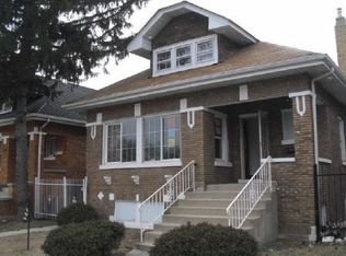 146 22nd Ave, Bellwood, IL 60104