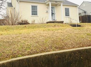 303 N Alves St, Henderson, KY 42420