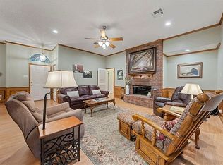 100 Spring Creek St, Waco, TX 76705