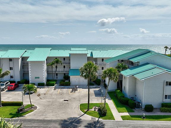 5th image of 2400 S Ocean Drive #323