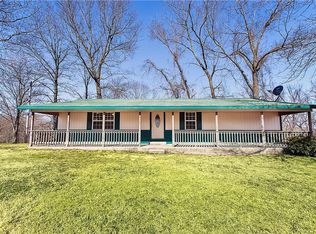 12547 Deason Ln, Springdale, AR 72756