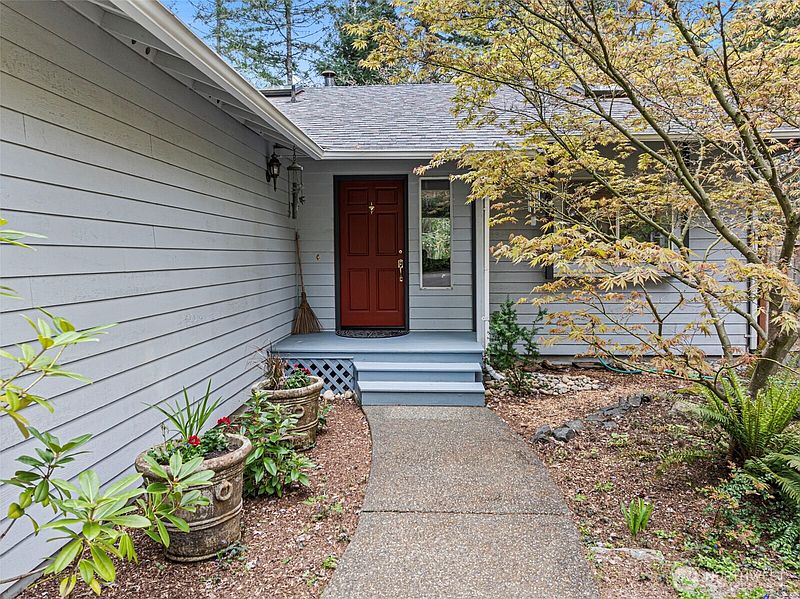 5th image of 3622 147th Street NW