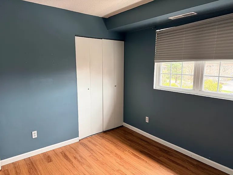 11910 Tarragon Rd #L — Photo 15
