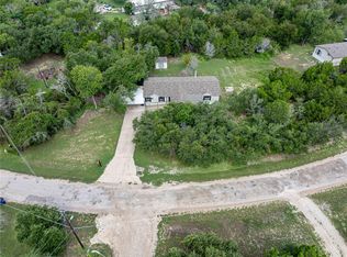 120 Creedmore Dr, Liberty Hill, TX 78642