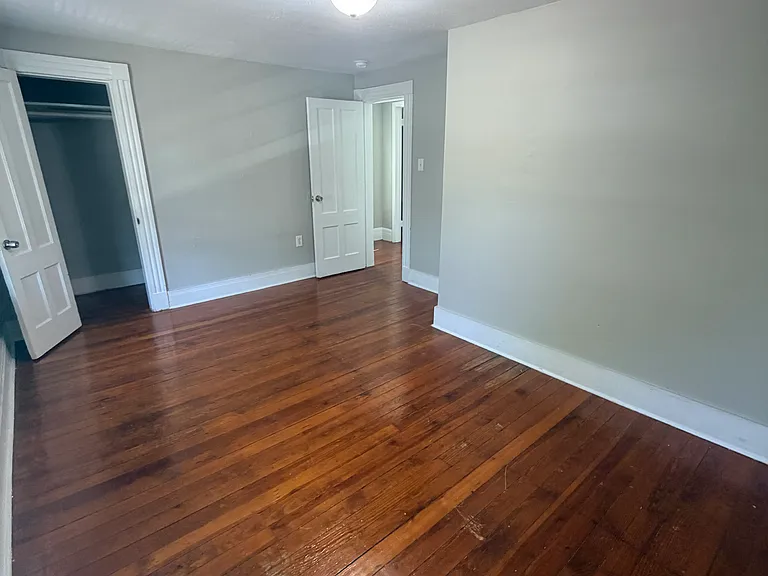 37 Arthur St — Photo 15