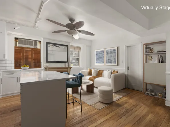 400 Riverside Drive image 3 of 21