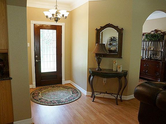 4th image of 40303 Glynwood Dr