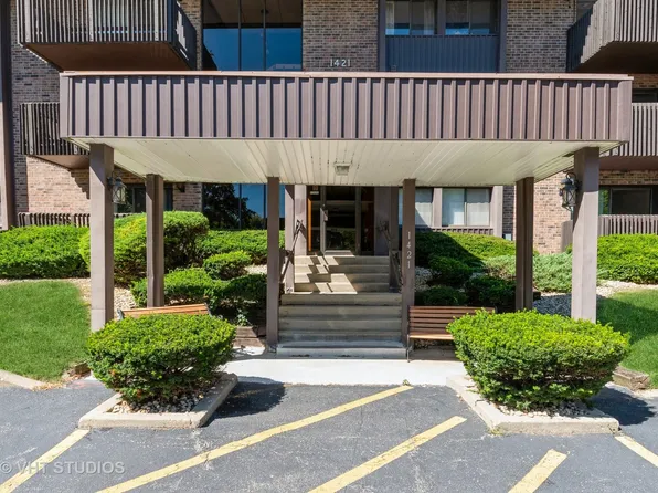 1421 Woodbridge Rd APT 2B, Joliet, IL 60436