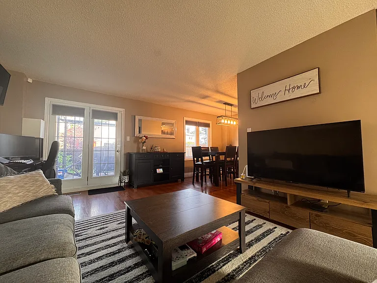 19 Dalzell Ave — Photo 13