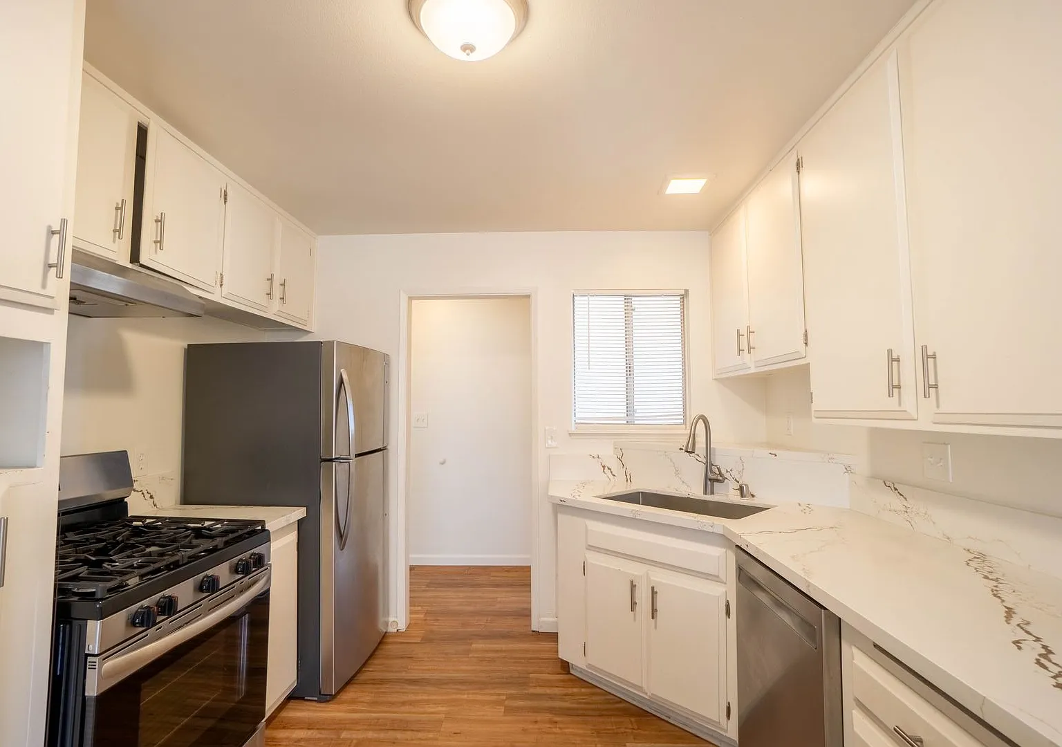 Southside Single Story Home — Photo 4