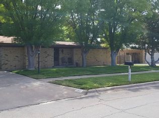 2617 Sherrill Ln, Roswell, NM 88201