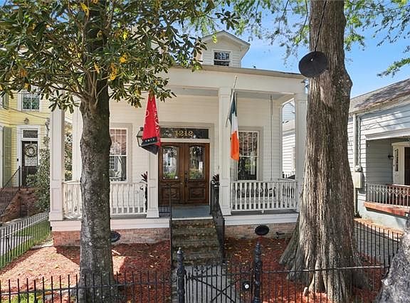 3rd image of 1212 Milan St