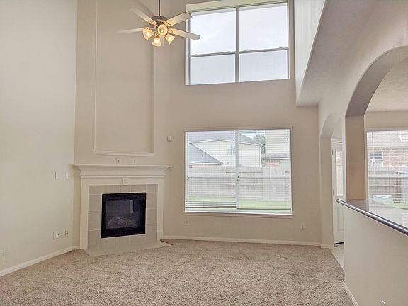 2nd image of 11 Carmel Chase Ct