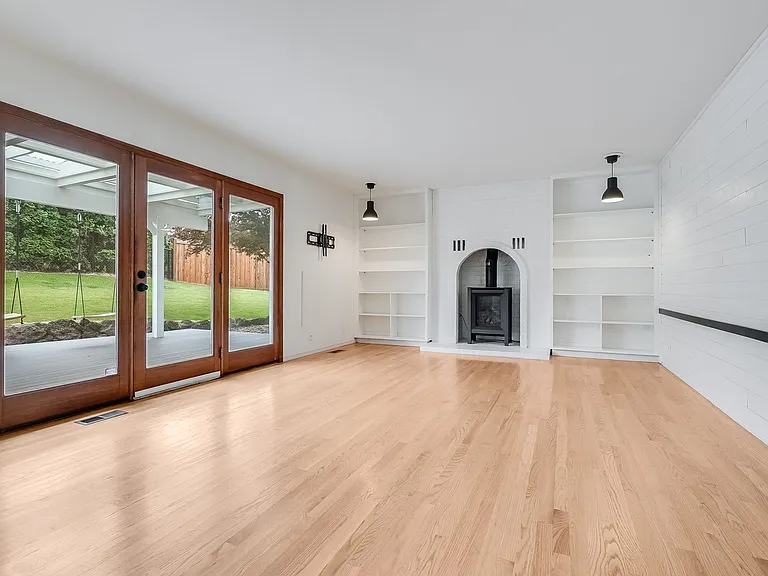 13150 NW Ridgetop St — Photo 3