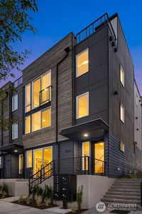 2337 16th Avenue S #B, Seattle, WA, 98144