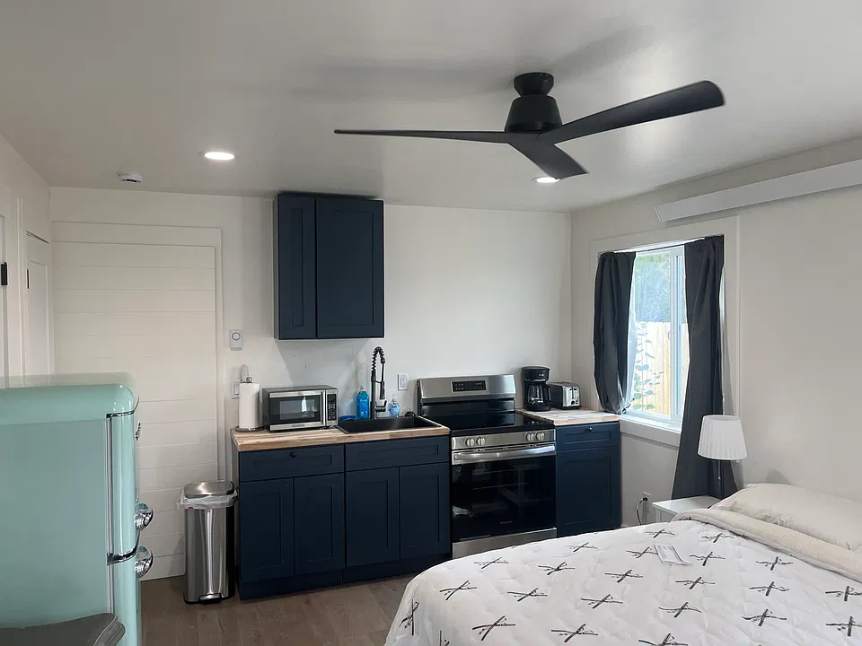 55 W Dogwood St #C