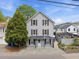9 Hunters Rd #1, Norwich, CT 06360
