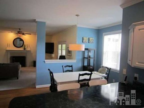5th image of 6121 Chilcot Ln