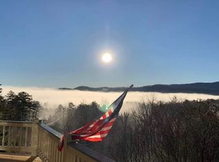 178 Mountain Tops Ct, Blue Ridge, GA 30513