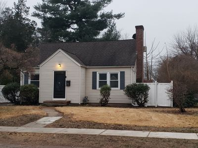 22 Chester Drive, Manchester, CT, 06040