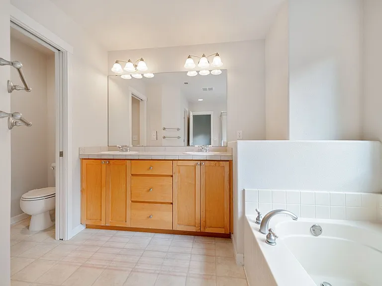 9015 SW Ivory St — Photo 28