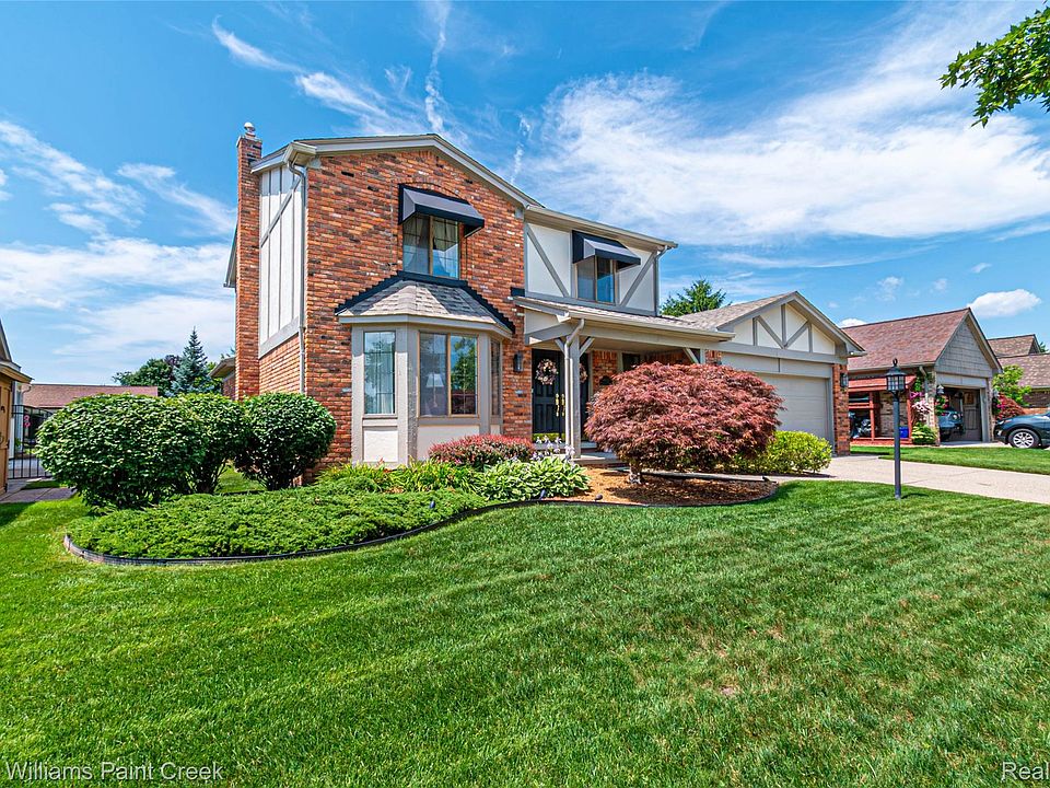 1st image of 44333 Pentwater Dr