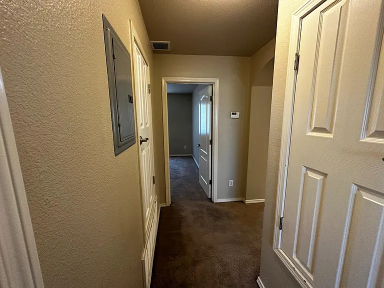 14304 Gil Reyes Dr #C — Photo 25