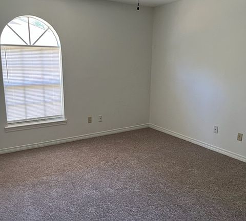 5th image of 1246 Park Dr #1246