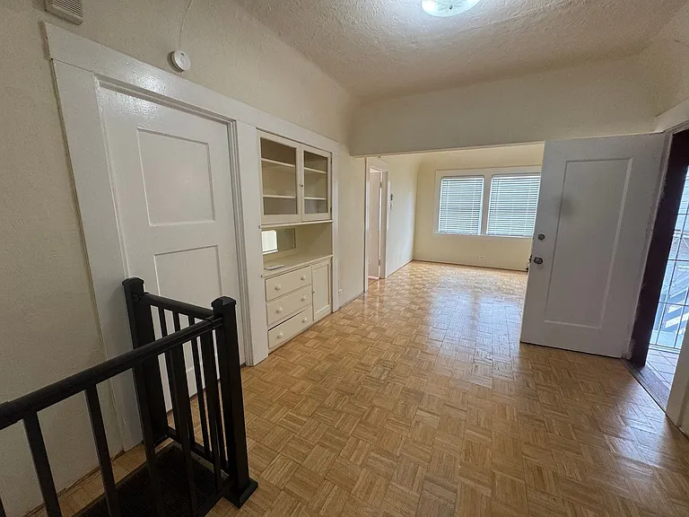 5913 Vallejo St — Photo 20
