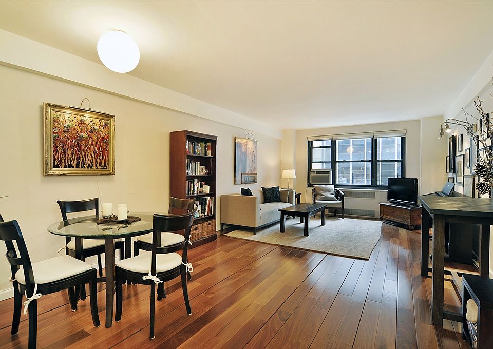 2nd image of 135 E 54th St APT 8B