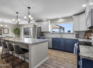 71 Avenida Pastor, Rio Rico, AZ 85648