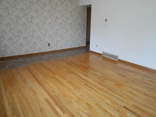 4th image of 1247 Denbigh Dr