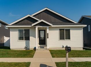 6019 51st St NW, Rochester, MN 55901