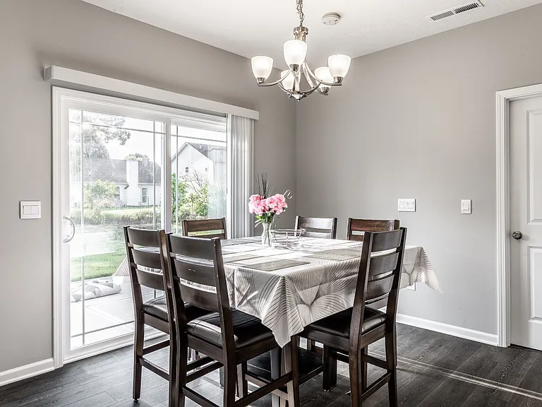 1711 Pelham Dr — Photo 16