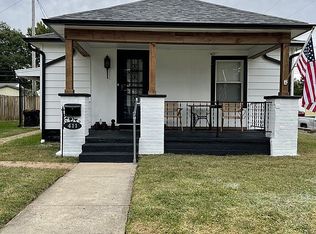 411 Troy St, Troy, OH 45373