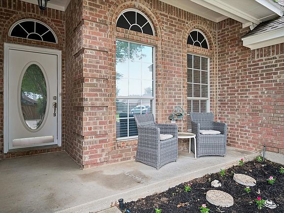 3rd image of 7205 Elm Wood Dr
