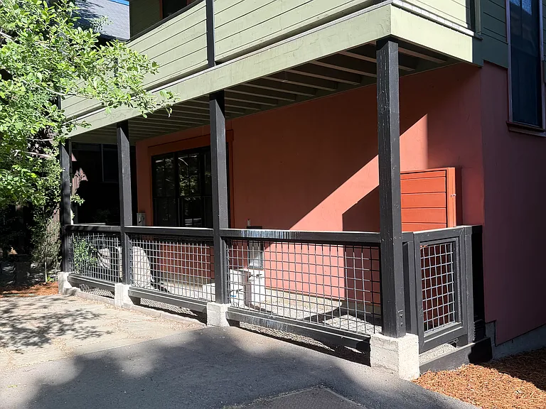 10049 SE River St — Photo 16