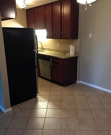 4th image of 7305 Tiffany Dr