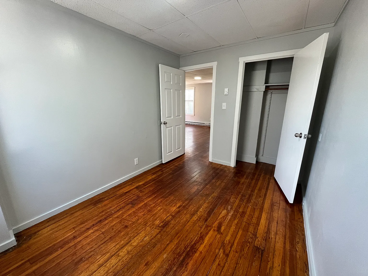 2 bed, 700 sqft, $1,450 — Photo 3