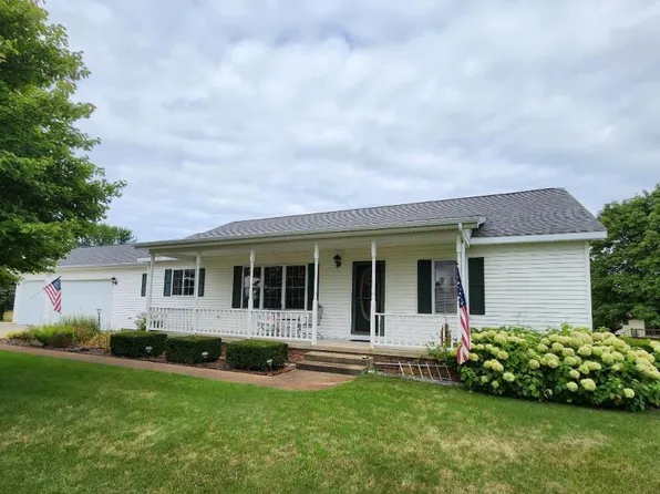 7606 Cedar Lake Rd, Oscoda, MI 48750
