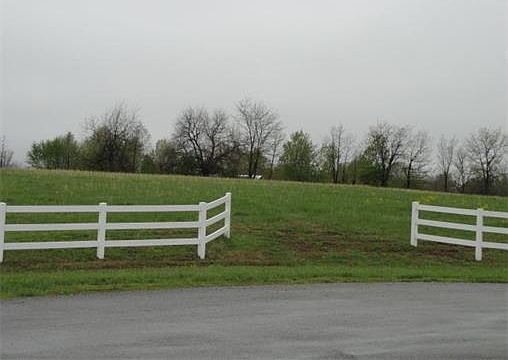 1st image of Oak Dr