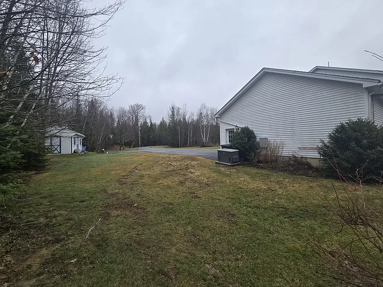 32 Patterson Rd — Photo 5
