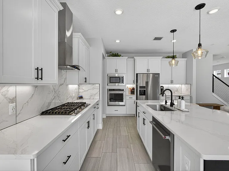 12534 Triumph Ln — Photo 15