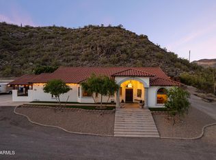 1500 N CRISMON Road, Mesa, AZ 85207