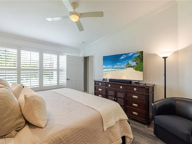 6871 Sterling Greens Dr #202 — Photo 29