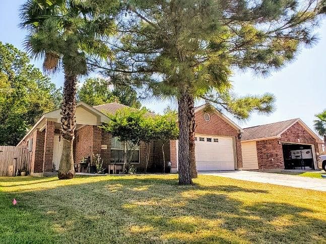 1st image of 12018 Green Coral Dr