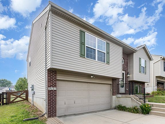 3rd image of 9121 Susie Dr