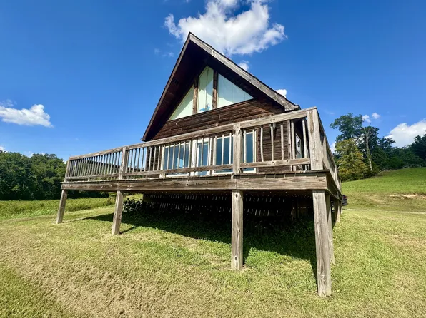 79 Sunset Rd, Linden, TN 37096