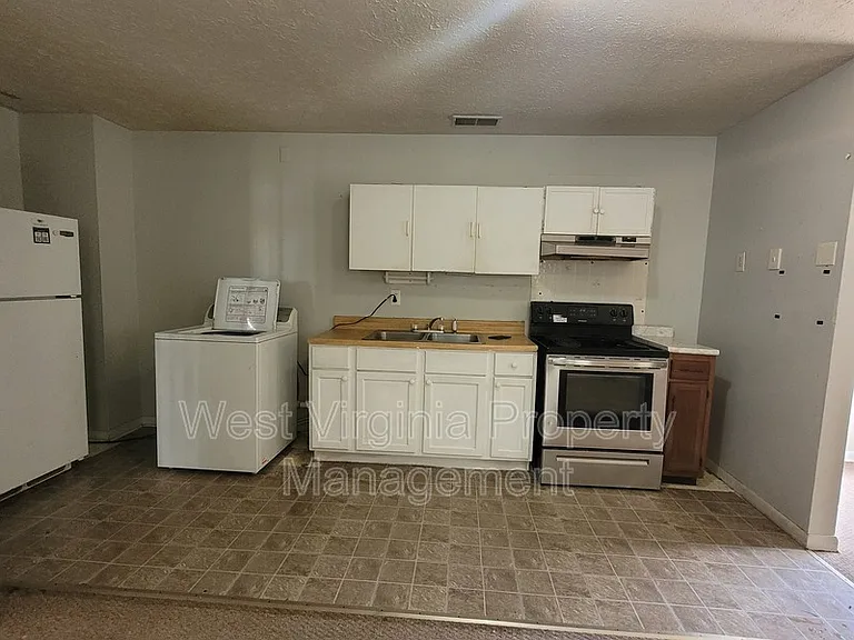 345 Prosperity Rd #3 — Photo 17