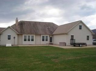 101 Picadilly Rd, Port Matilda, PA 16870